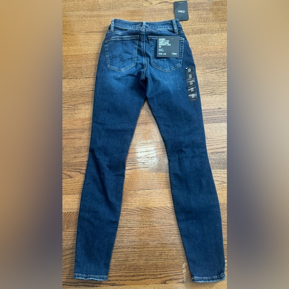 NWT Silver Jeans - Picture 3 of 5